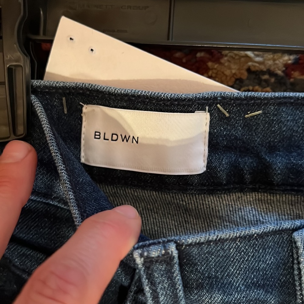 BLDWN wide legged cropped jeans in aura - Picture 6 of 7